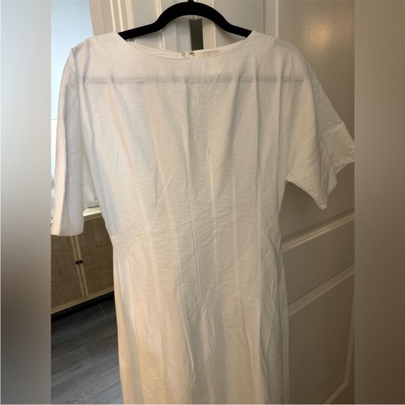 DISSH Elegant White Textured Short-Sleeve Dress - Picture 4 of 5